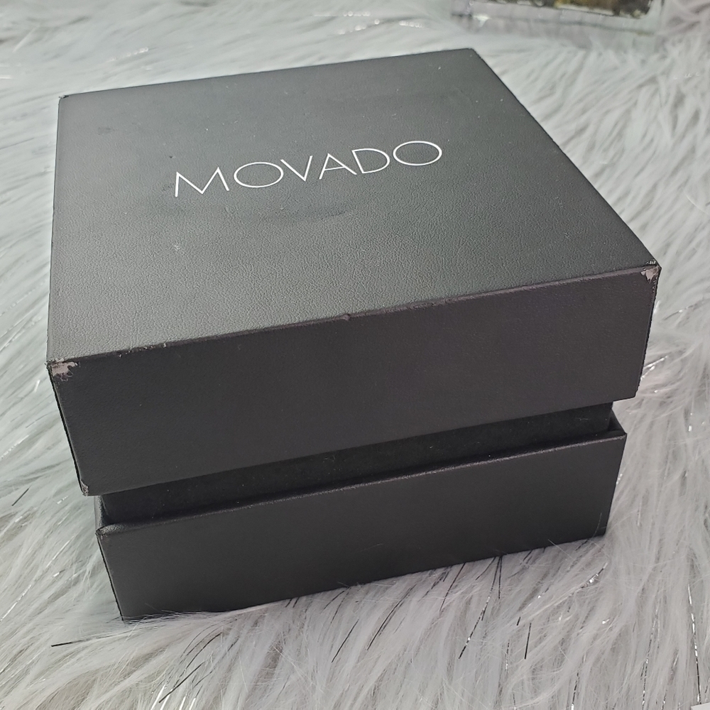 New Movado Edge Rose Gold PVD Ladies Watch - Picture 10 of 10